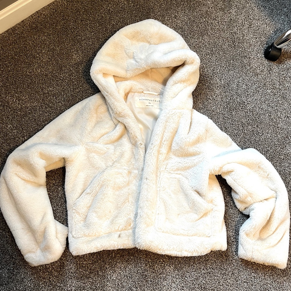 Aeropostale faux fur fluffy cream white jacket oversized hood size XL extra lg